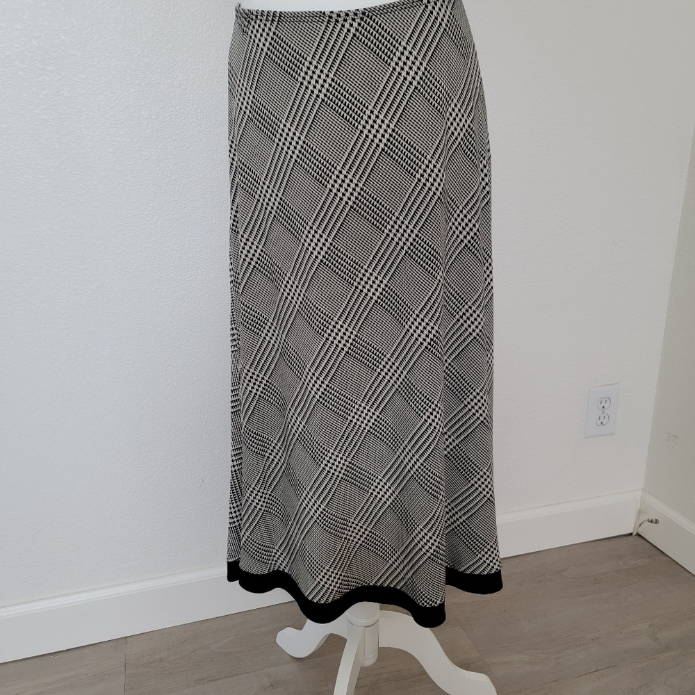 Julie Mitchell Urban Collection Black/Cream Houndstooth Midi Skirt Sz L - Picture 3 of 9
